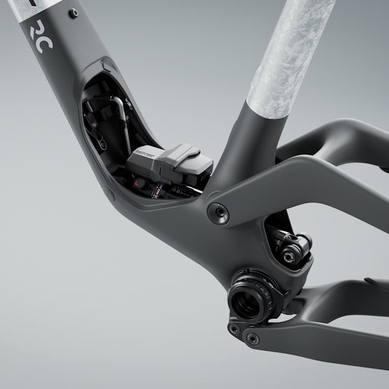 The new Spark RC's rear shock hatch open
