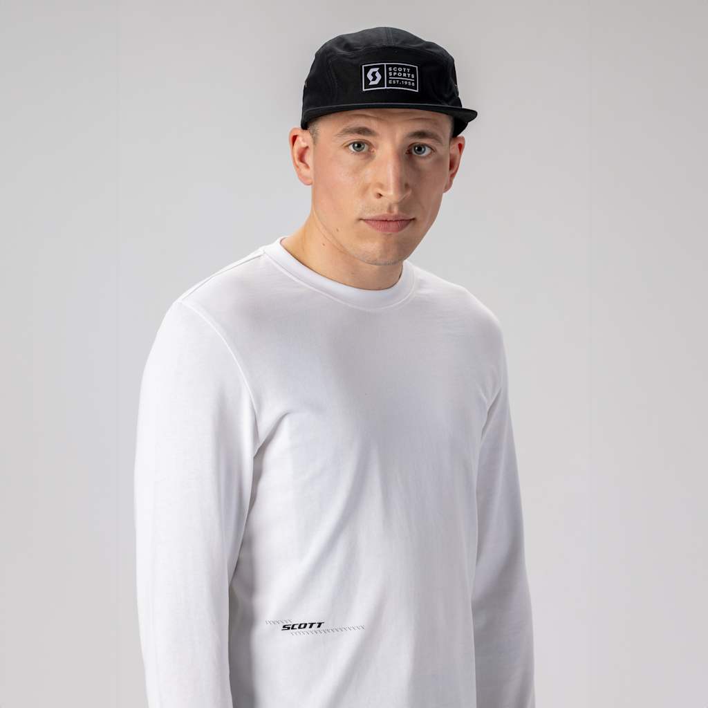 Scott Tee ULTD. Long-sleeve - beauty 1
