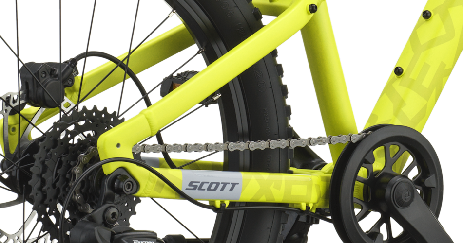 Scott Roxter 200 Zesty Yellow grippy 2.2