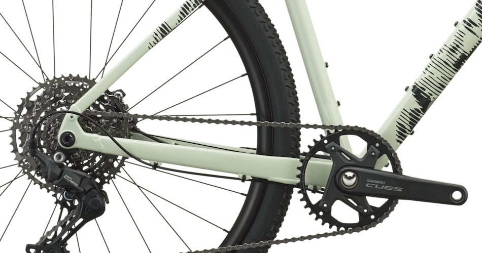 Shimano drivetrain and cassette detail