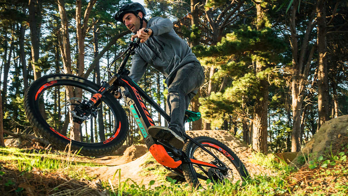 Not your Average Commute - An eRIDE Story with Andrew Neethling