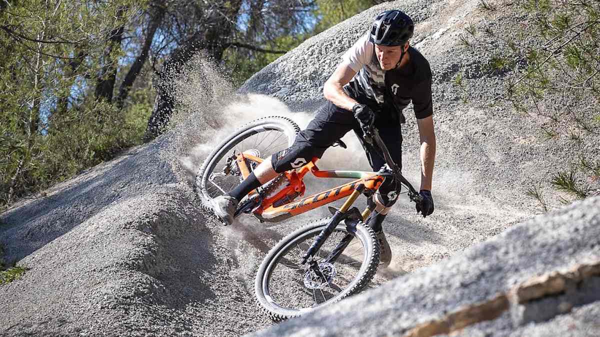 First Ride on The New XT Groupset w/ Scotty Laughland