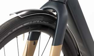 CARBON FORK